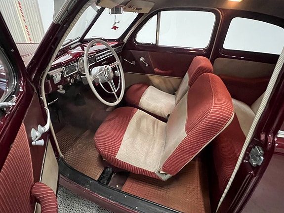 Volvo PV 12 of 30