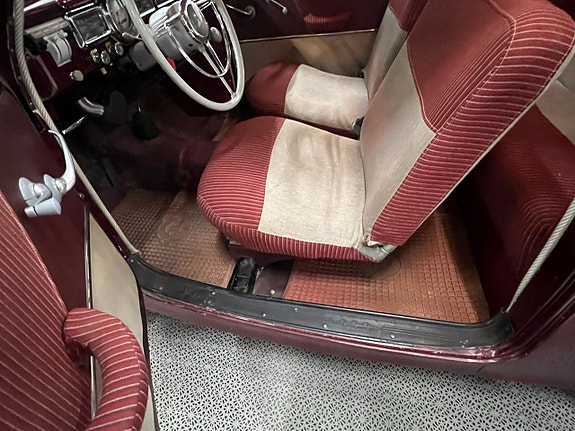 Volvo PV 13 of 30