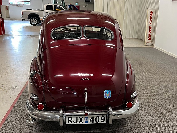 Volvo PV 7 of 30