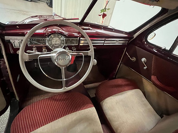 Volvo PV 14 of 30