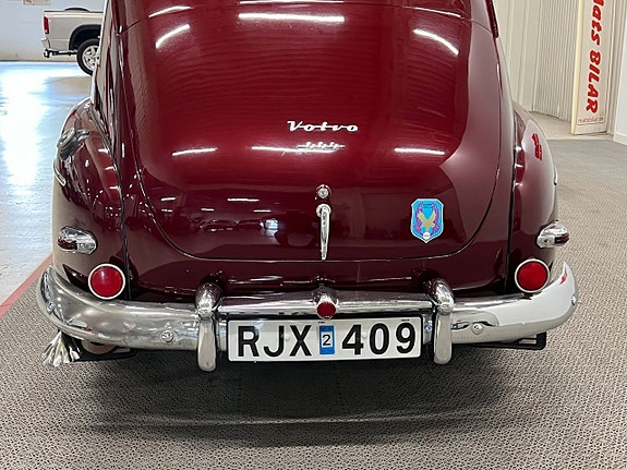 Volvo PV 6 of 30