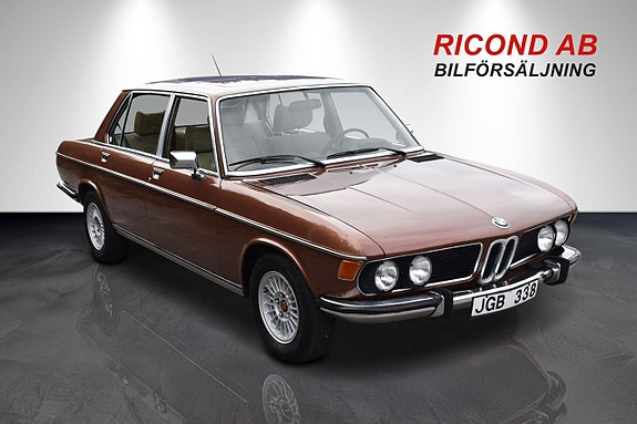 BMW 3.0 CSI 7 of 17