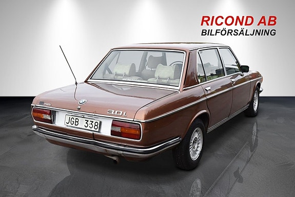 BMW 3.0 CSI 6 of 17