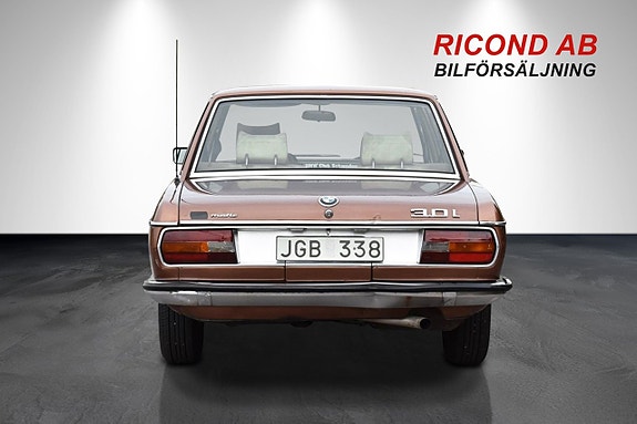 BMW 3.0 CSI 5 of 17