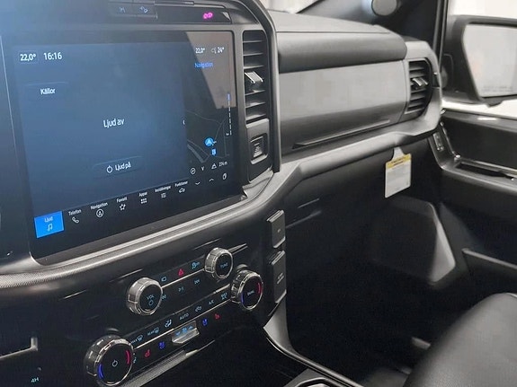 Ford F-150 17 of 18