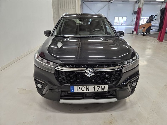 Suzuki S-Cross 2 of 10