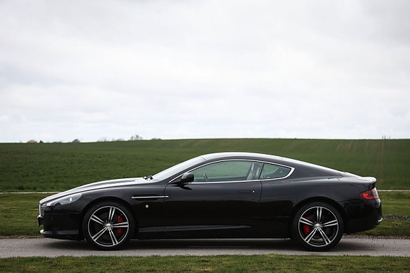 Aston Martin DB9 5 of 5