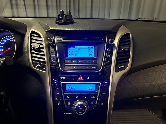 Hyundai i30 13 of 22