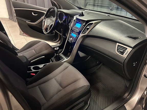 Hyundai i30 18 of 22