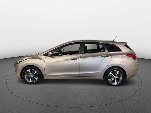 Hyundai i30 2 of 22
