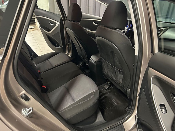 Hyundai i30 17 of 22