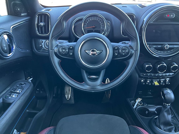 MINI Countryman Cooper SE 14 of 19