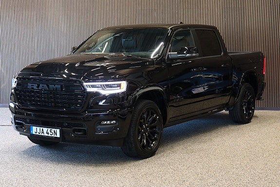 Dodge RAM 1500 4 of 12