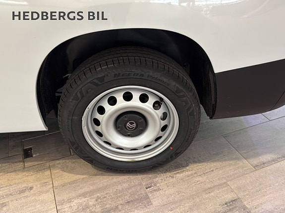 Citroen Berlingo 12 of 16