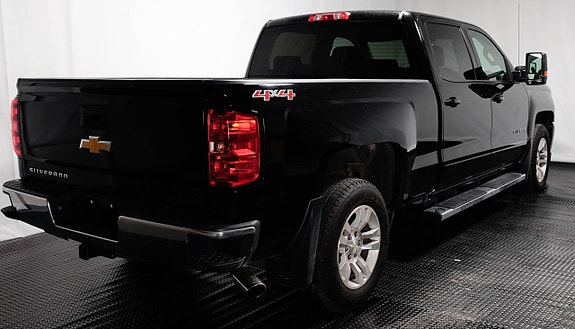 Chevrolet Silverado 1500 8 of 9