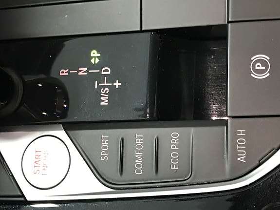 BMW 118i 20 of 27
