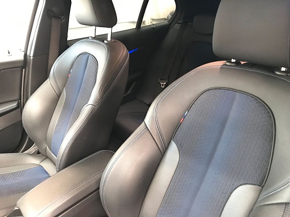BMW 118i 10 of 27