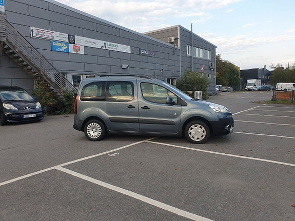 Peugeot Partner Tepee 4 of 5