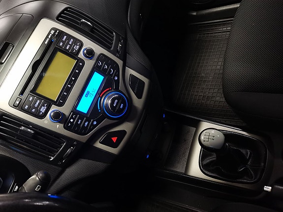 Hyundai i30 16 of 16