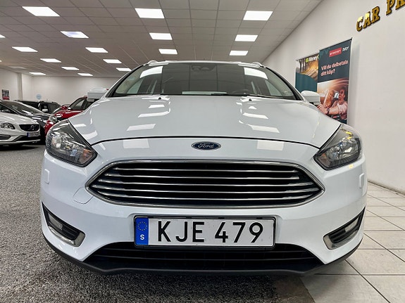 Ford Focus 2 of 20