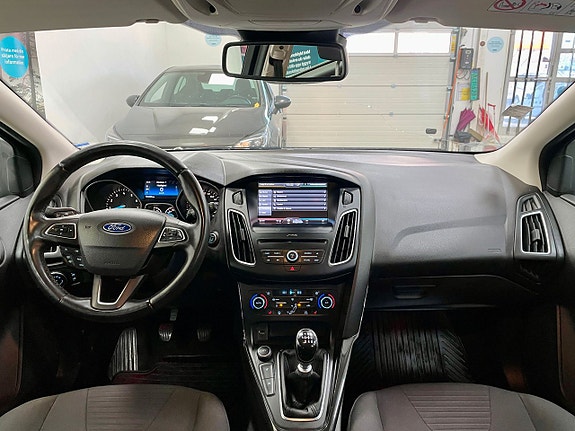 Ford Focus 11 of 20