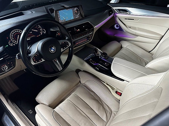 BMW 540i 11 of 20