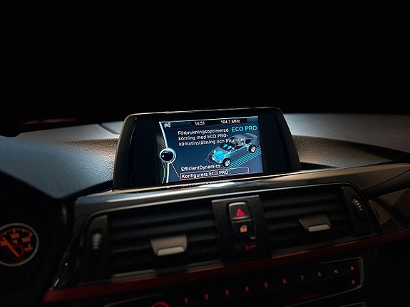 BMW 320 19 of 24