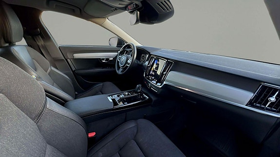 Volvo V90 11 of 21