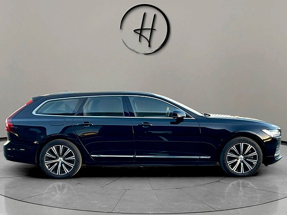 Volvo V90 5 of 21