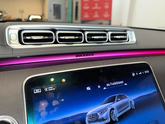 Mercedes-Benz S350 d 27 of 27