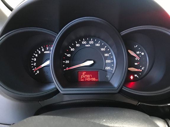 Kia Rio 8 of 27