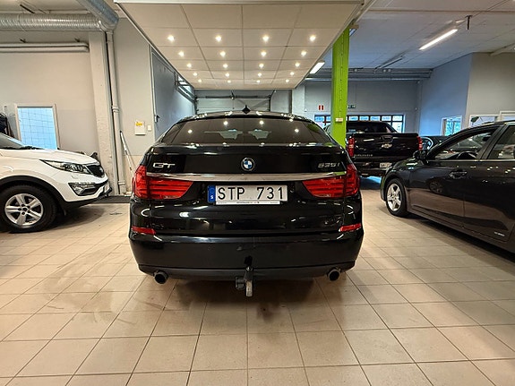 BMW 535i 6 of 16