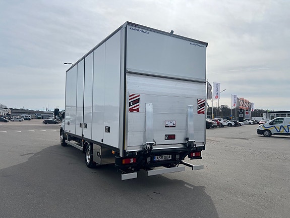 Iveco Daily 72C18 A8 Skåpbil Öppningsbarsida Fullutrustad 12 of 30