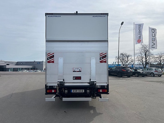 Iveco Daily 72C18 A8 Skåpbil Öppningsbarsida Fullutrustad 11 of 30