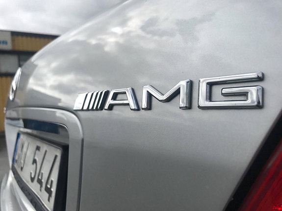 Mercedes-Benz S63 9 of 19