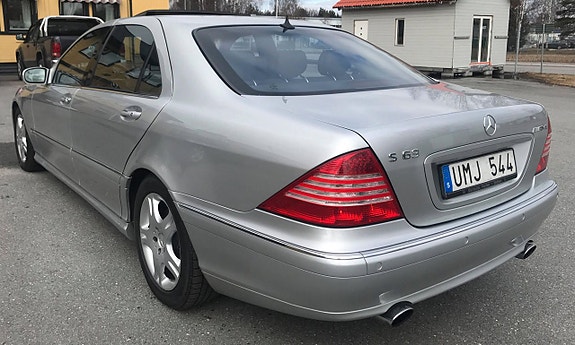 Mercedes-Benz S63 7 of 19