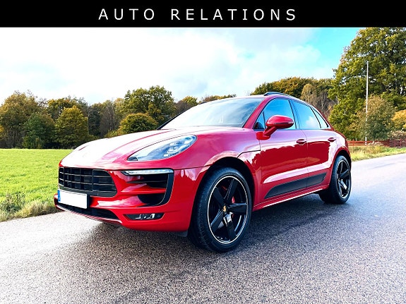Porsche Macan GTS 13 of 13
