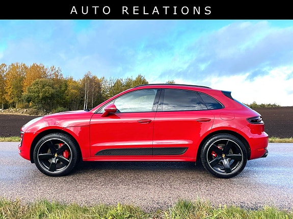 Porsche Macan GTS 10 of 13
