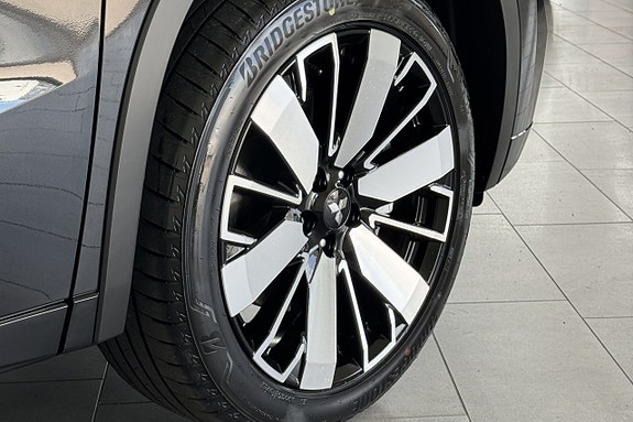 Mitsubishi Outlander 12 of 19