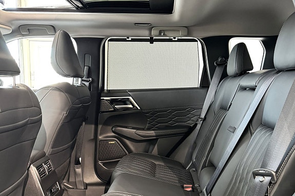 Mitsubishi Outlander 6 of 19