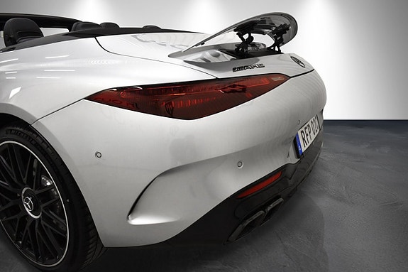 Mercedes-Benz SL63 13 of 20