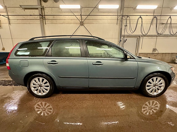 Volvo V50 6 of 14