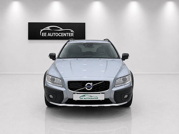 Volvo XC70 7 of 11