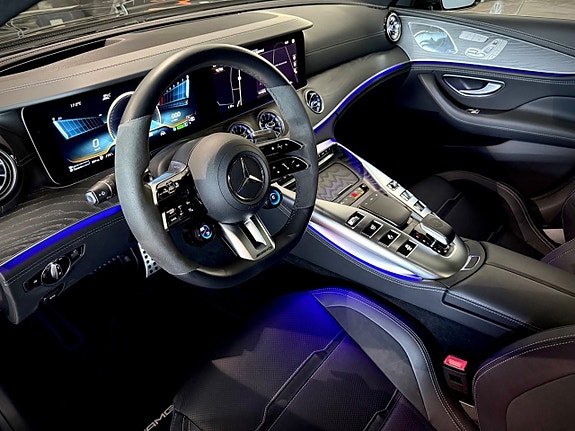 Mercedes-Benz AMG GT 63 S 18 of 24