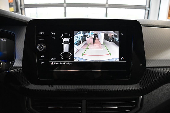 Volkswagen T-Cross 14 of 21