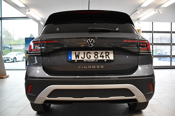 Volkswagen T-Cross 6 of 21