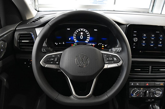 Volkswagen T-Cross 10 of 21