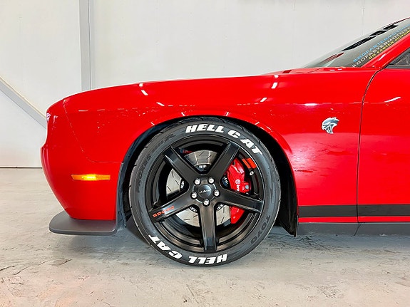 Dodge Challenger 19 of 22