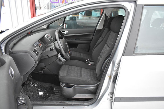 Peugeot 307 7 of 13