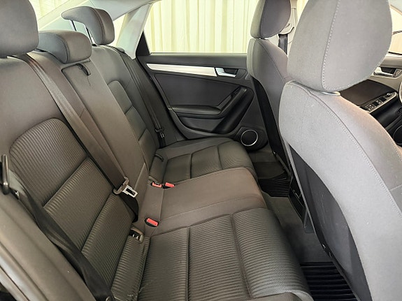 Audi A4 9 of 20